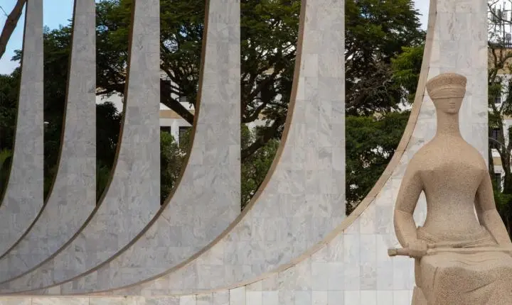 Moraes determina bloqueio de até R$ 6 bilhões do advogado Willer Tomaz